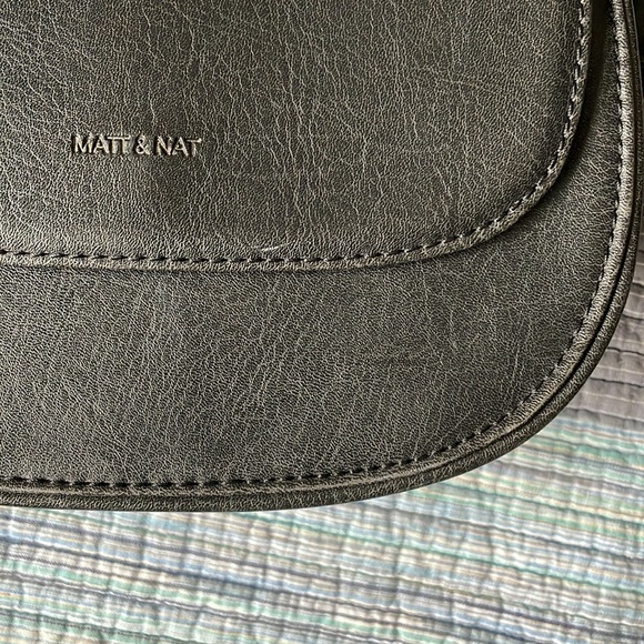 Matt & Nat vegan leather crossbody purse - Picture 5 of 6